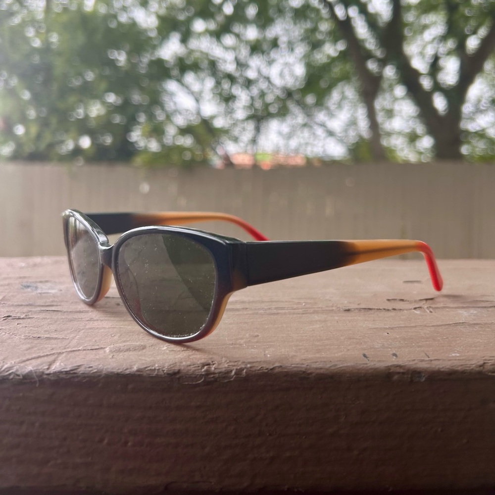 Stylish Black and Tan Sunglasses prescription